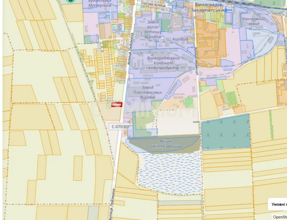 Продається земельна ділянка 2 гектари з фундаментом