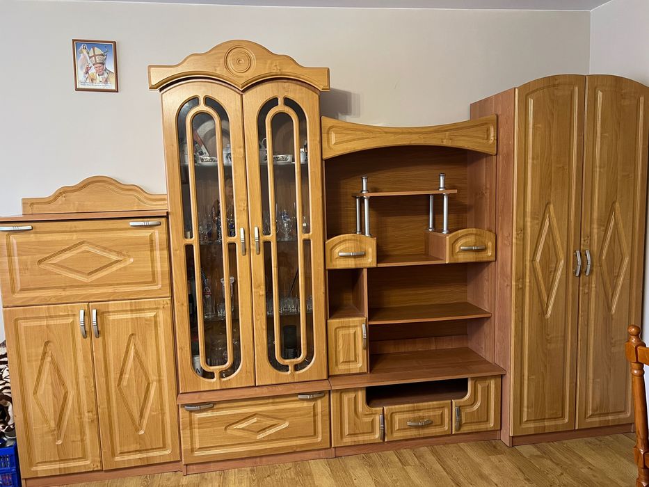 Sprzedam meble do pokoju