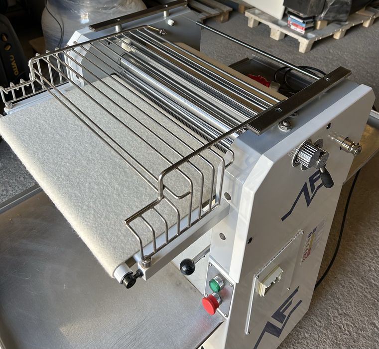 FERNETO Formadora baguete cacetes = COM GARANTIA=