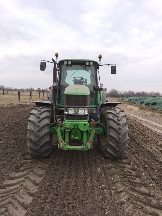 Sprzedam John Deere 6830 premium