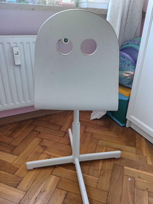 Krzesełko biurkowe