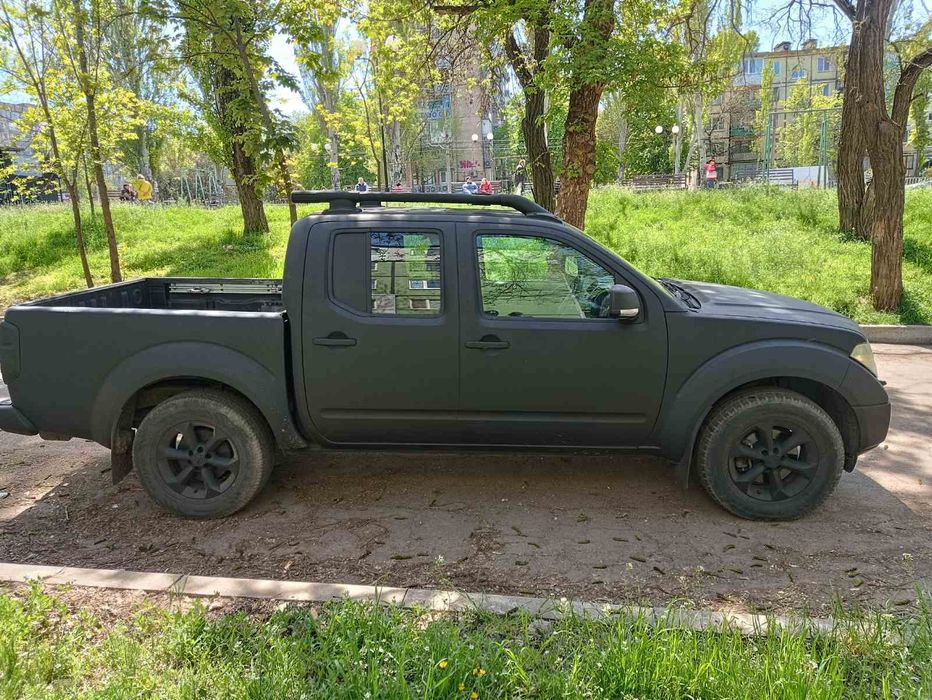 Nissan Navara  продам