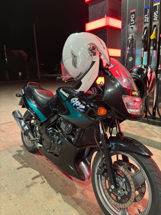 Kawasaki gpz 500