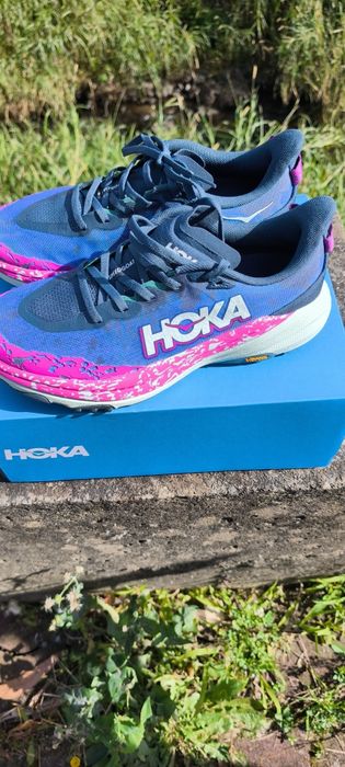 Hoka speedgoat 6 preço negociável