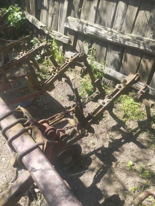 Продам культиватор КРН