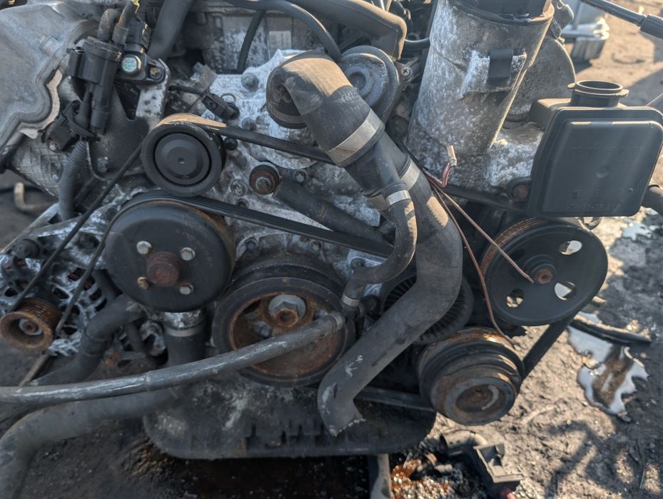 Двигун 112 Mercedes Vito ml e Claas 3.2 v6 бензин