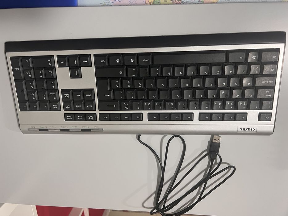 Teclado para PC ou Mac - cinza e preto- marca Clasus