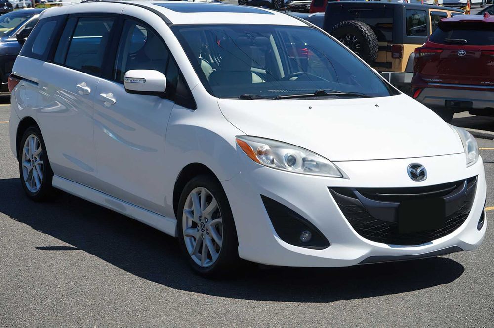 Mazda 5      2014