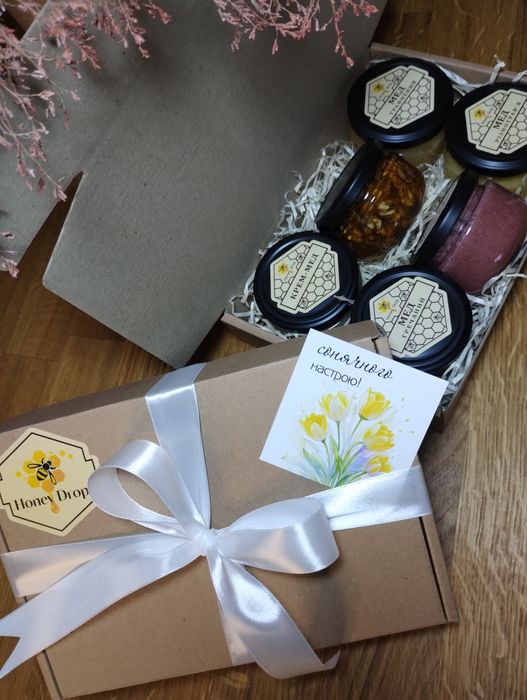 Горіхи з медом/подарунок