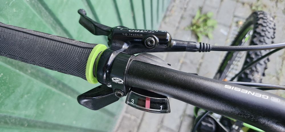 Rower MTB GENESIS SOLUTION 4.0 Hardtail.