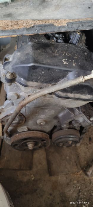 мотор  mitsubishi  Colt  1.3