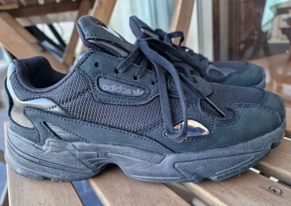 Sapatilhas Adidas  38,5