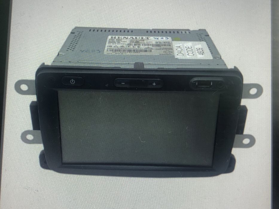 Оригинальный монитор на Рено