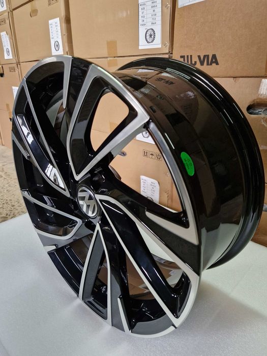 Диски новые одноширокие R18-19 (BMF)Volkswagen Golf,Passat,Tiguan,Jetta.
