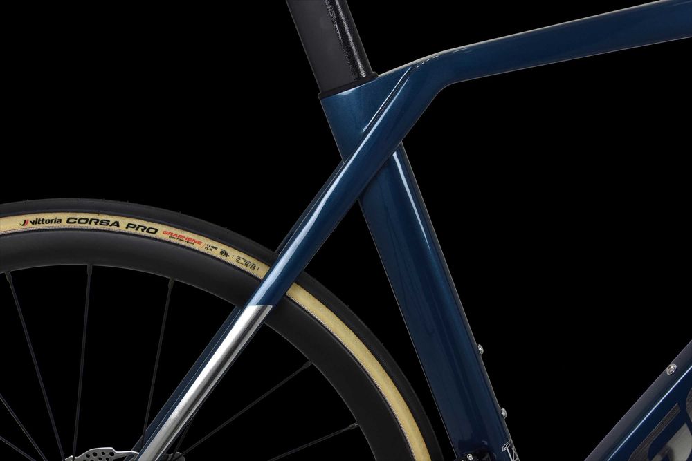 Nowy rower szosowy SENSA Giulia Evo Integrale Dark Sea 105 Di2 2x12