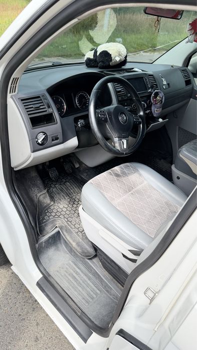 Volkswagen T5 Long (2013 р.) — 2.0 TDI (102 к.с.)