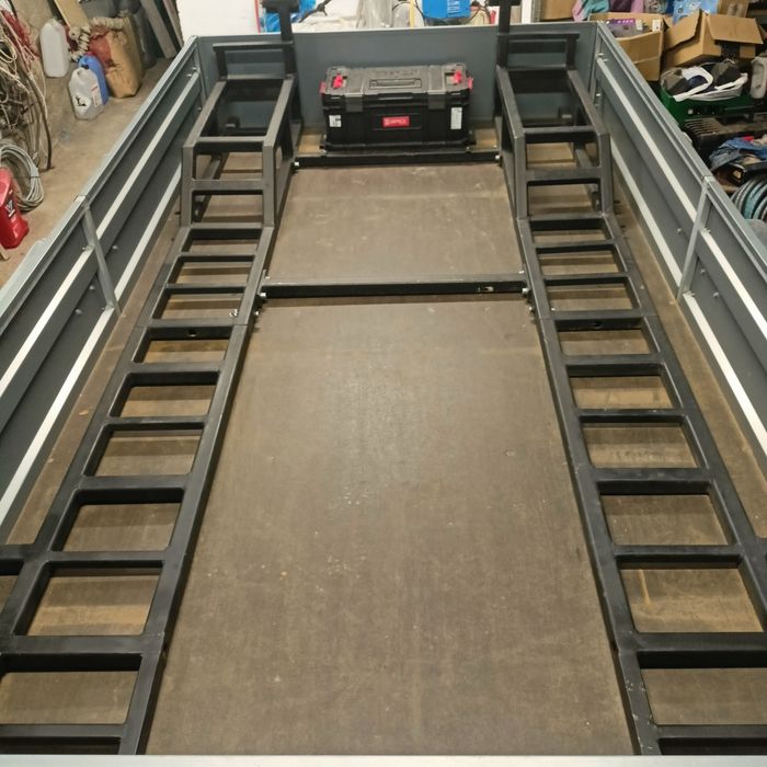 Platforma najazdy do przewozu quada