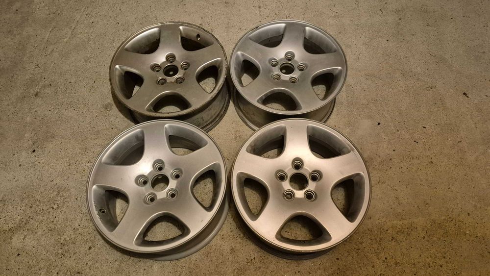 Jantes Originais SPORT AUDI 16" -5x112-ET45-7Jx16"- ref: 8D0.601025C