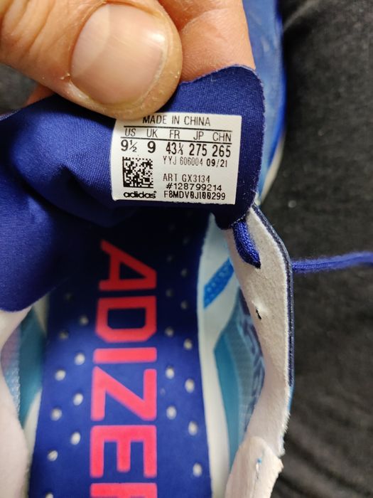 Кроссовки adidas размер 43