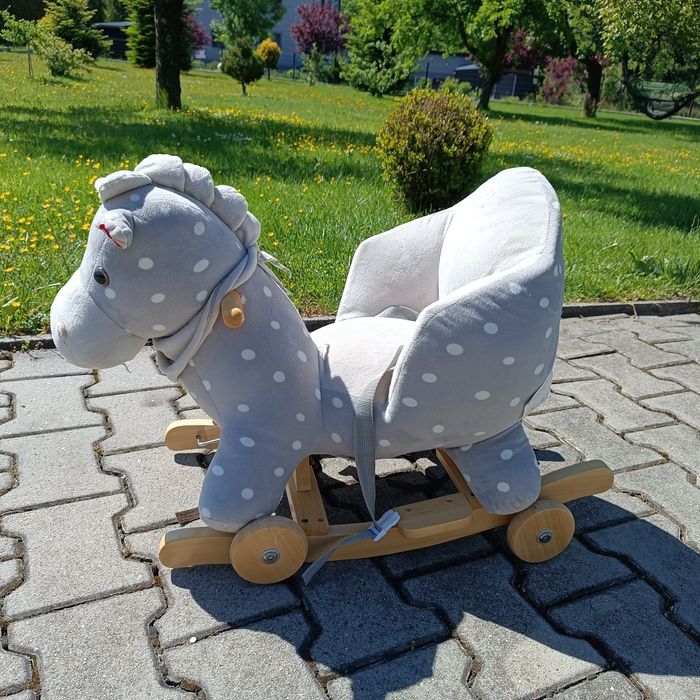 Jeździk bujak konik