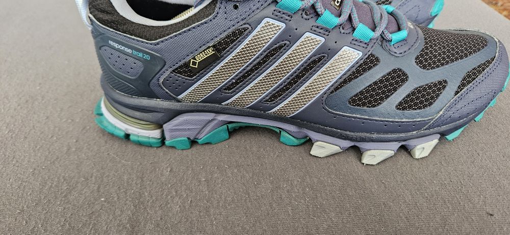 Adidas response trail 20 Gore-tex