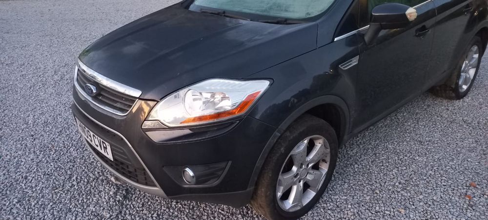 Ford Kuga MK1 H8 maska z zawiasami błotnik