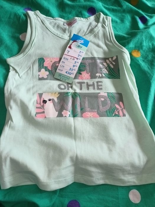 Nowa bluzka na ramiączkach 92