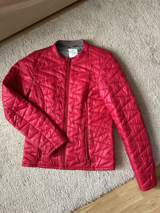 Куртка легка на весну синтепон резервд reserved 34 xs червона