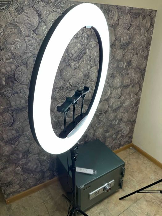 Кольцевая LED лампа RL-21 54см 220V Оригінал з сумкою і штативом
