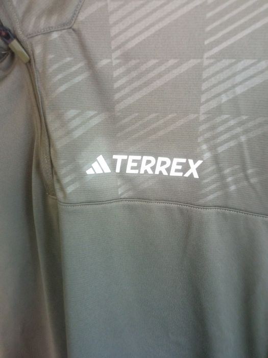 Кофта Adidas terrex  розмір М