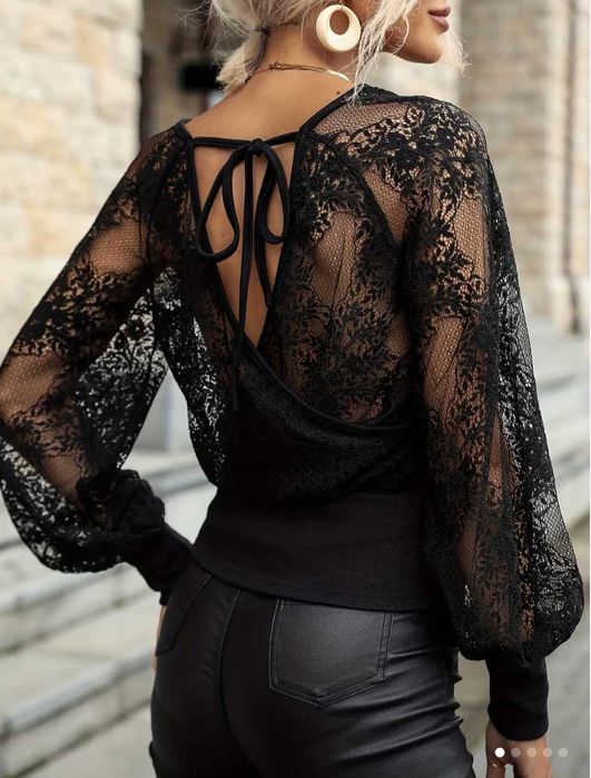 Блузка жіноча мереживна
