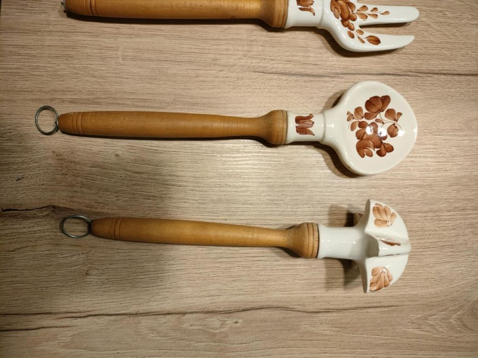 ZESTAW porcelanowo drewnianych przyborów kuchennych