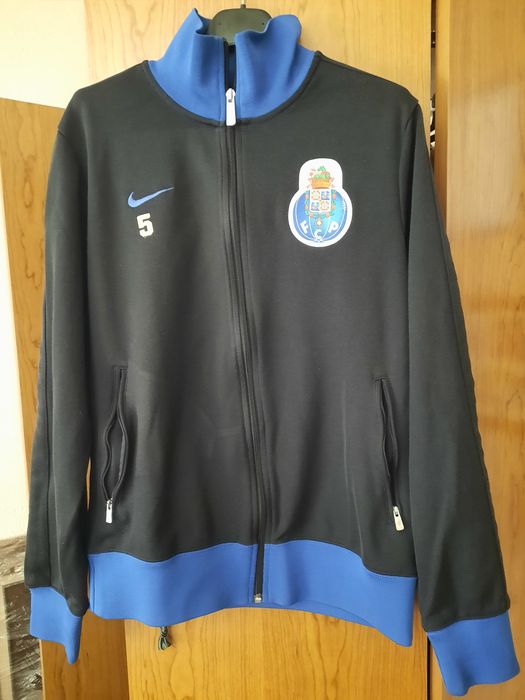 Casaco fato de treino oficial do FCP.