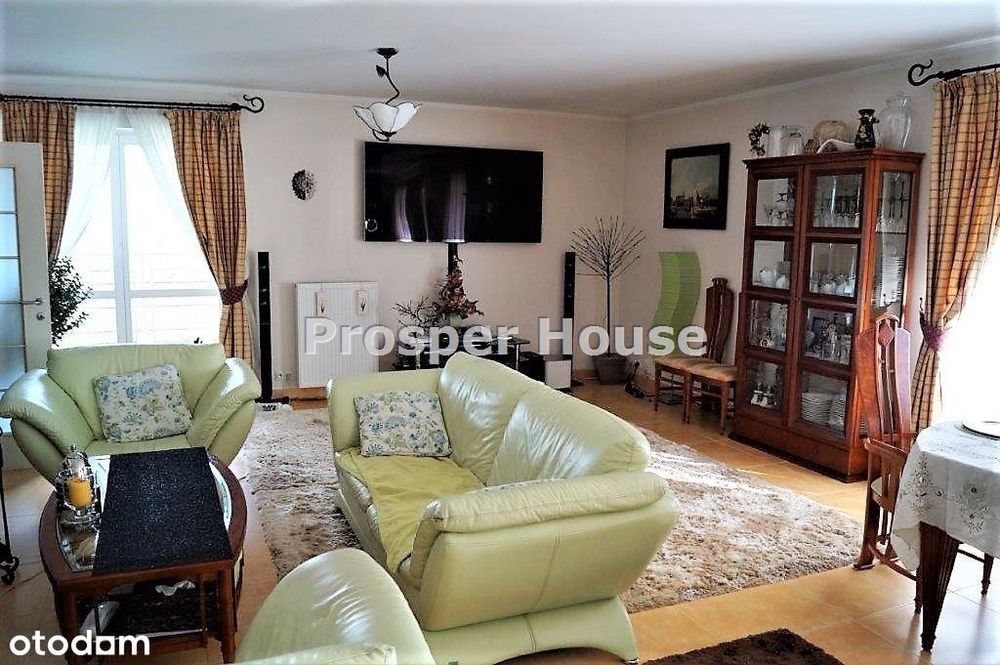 Penthouse, blisko Wat, las