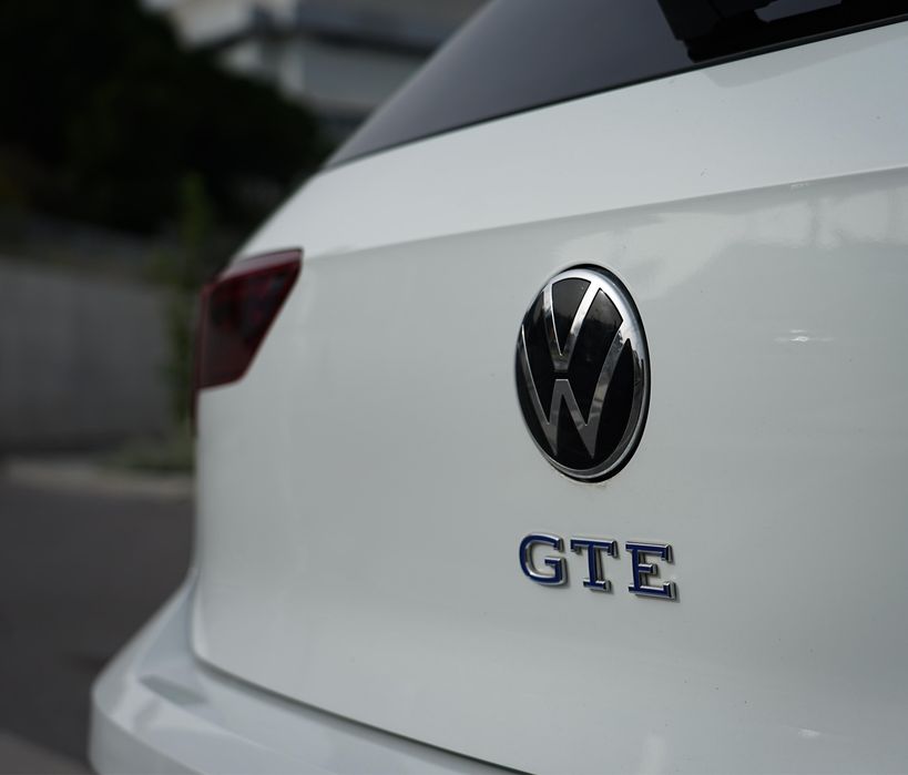 VW Golf VIII GTE 245cv | Só 23.500km | IVA 100% Dedutível