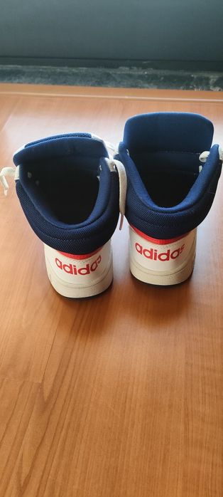 Adidas Hoops Mid Sheoes