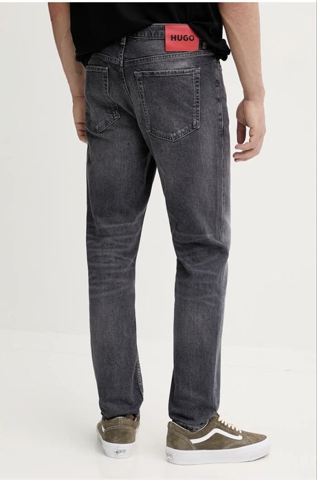 Джинсы hugo boss