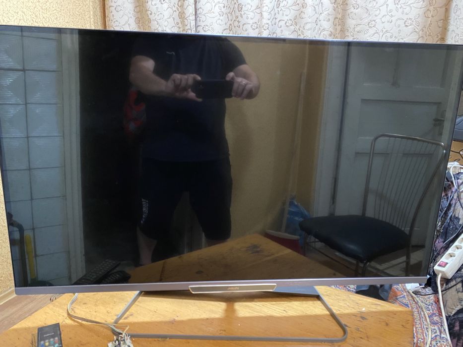 TV смарт филипс 42 дюйма
