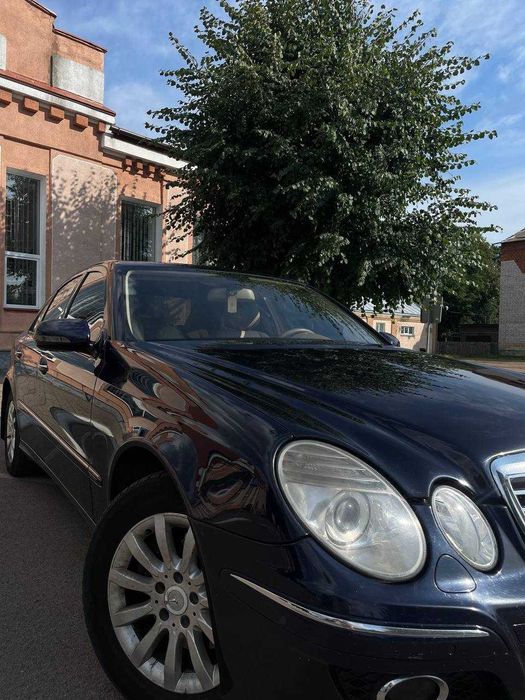 Продам MERCEDES-BENZ 211 Полний привід