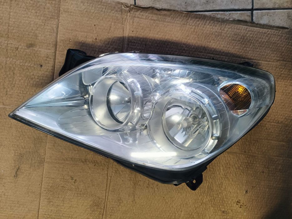 farol esquerdo opel astra h 2004