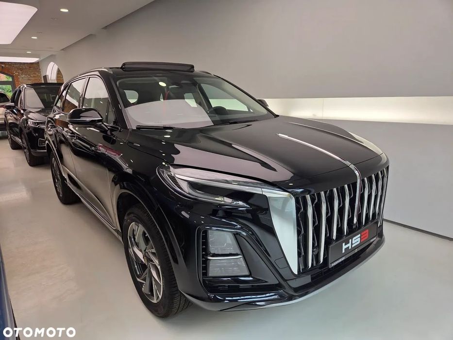 Hongqi HS3