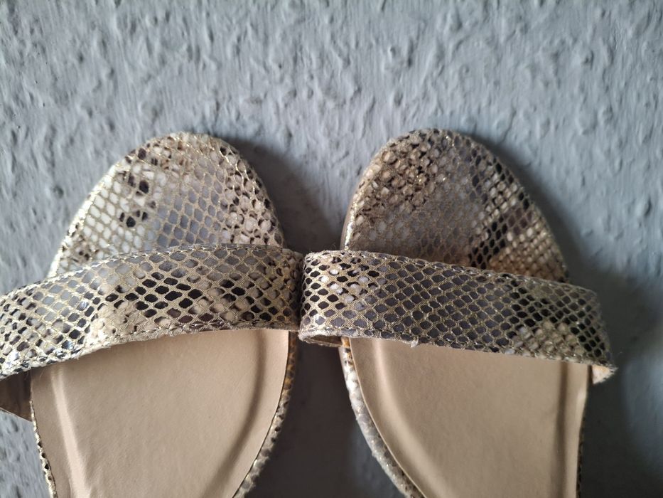 Heavenly Soles piękne sandałki damskie 39