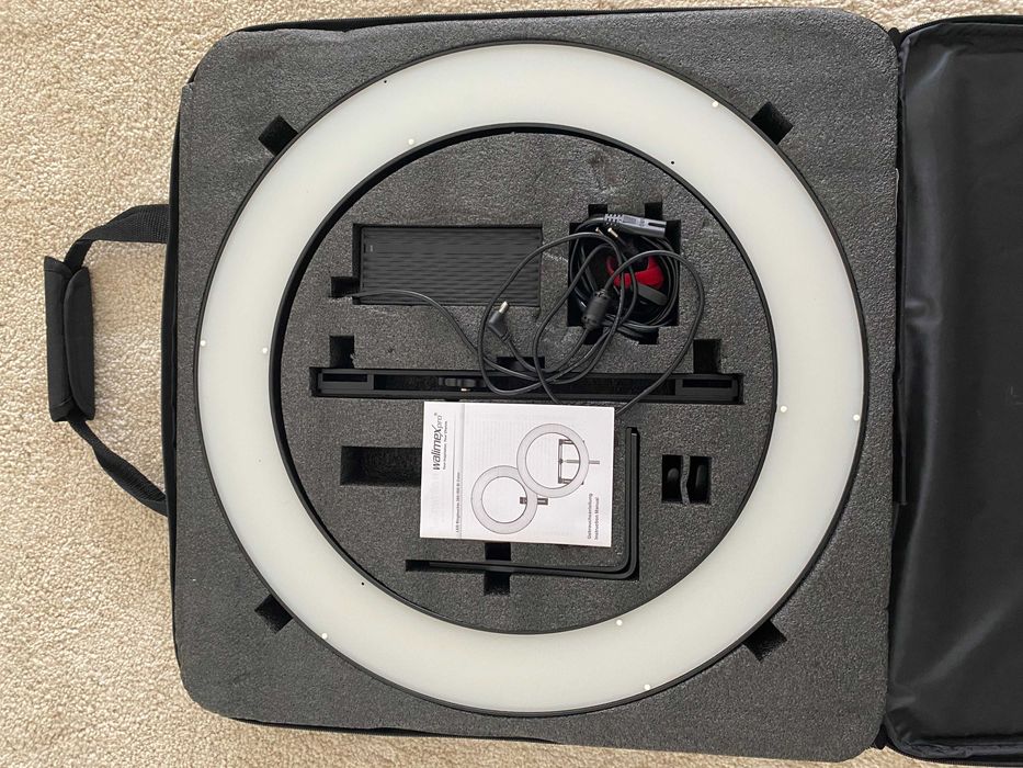 Walimex Pro 350/500 Bi Color LED Ringlight with Stand