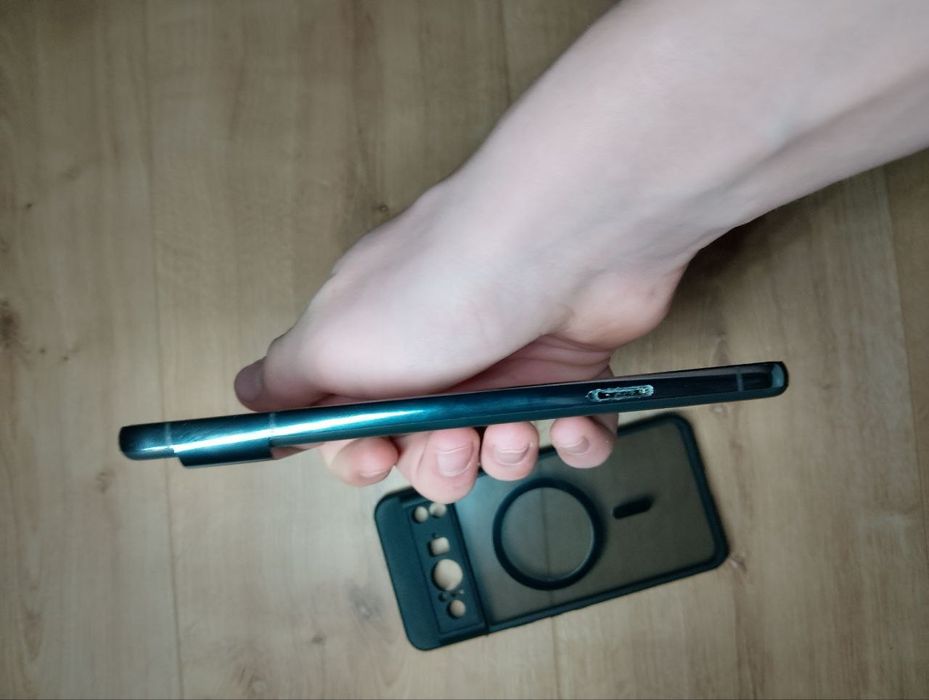 Pixel 8 pro в хорошому стані