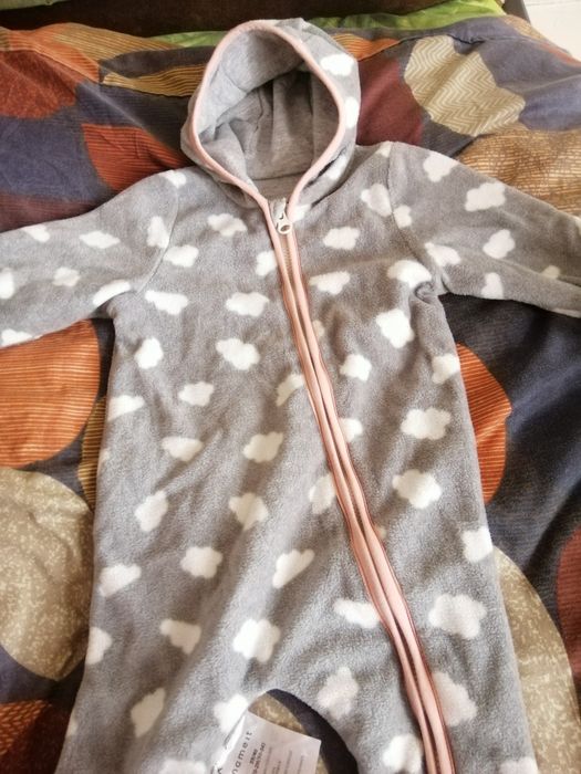 Продам дитячі комбінезони