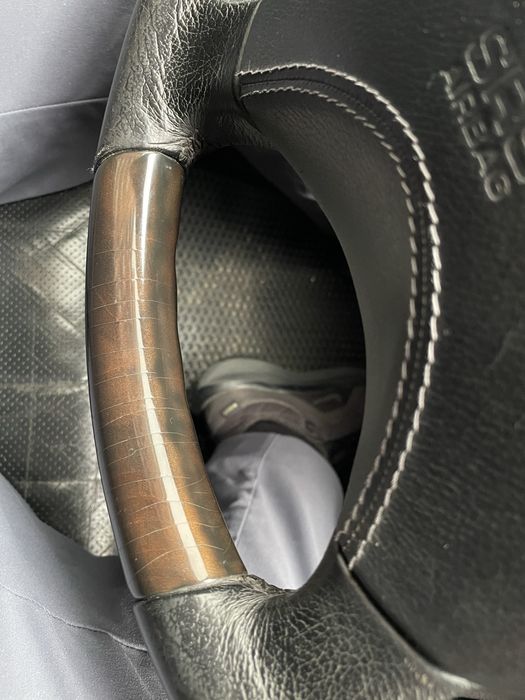 Кермо в комбінації шкіра + дерево на Mercedes W210 (Avangard)