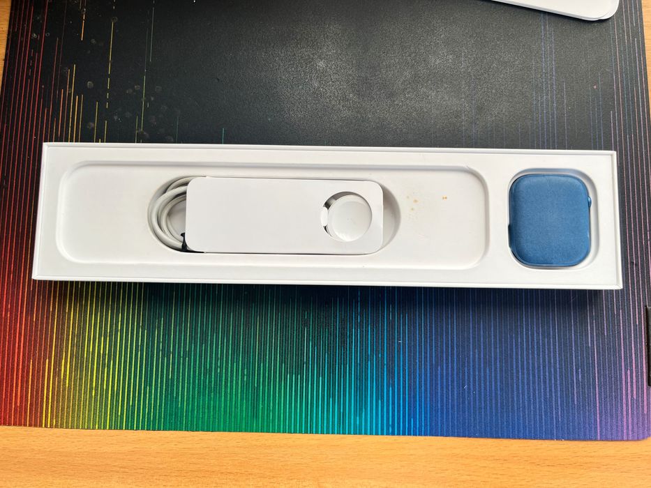 Apple Watch 7 45mm GPS + Cellular