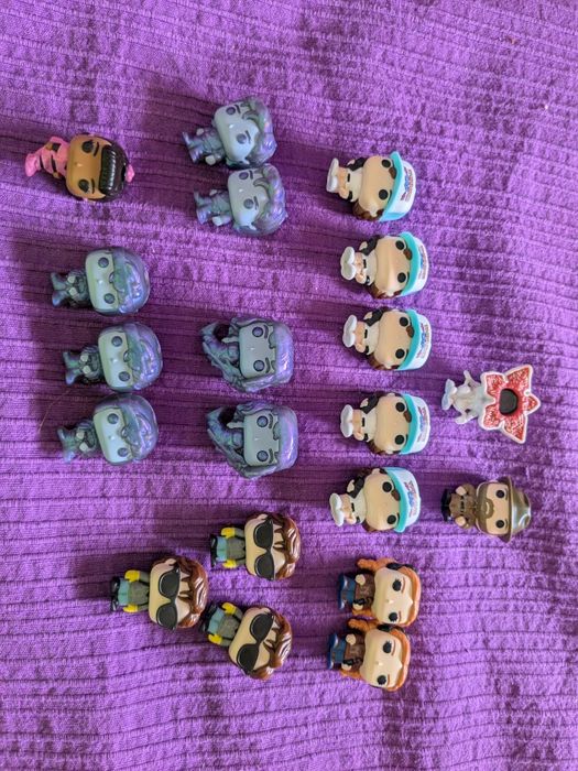 Bonecos Stranger things funko pop Kinder Joy