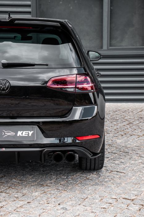 Volkswagen Golf 7.5 R-Line 2.0TDI 150cv DSG FULL EXTRAS