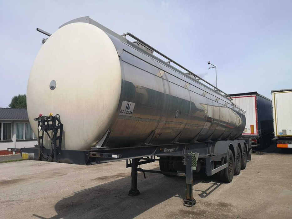 Cysterna spożywcza Berger Santi